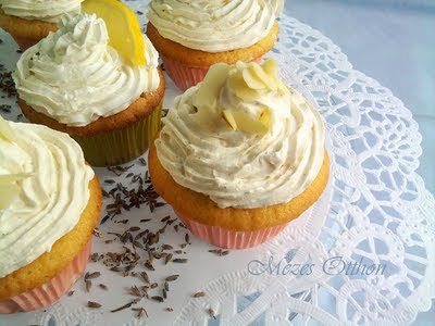 vaníliás-levendulás cupcake fotó