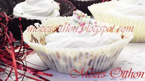 pezsgőkrém csokoládékosárban szilveszterre fotó