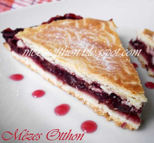 meggyes pite fotó